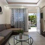 Sunny Villa