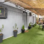 Le Peridot Garden House