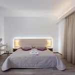 Terinikos Sunny Garden Hotel Junior Suites