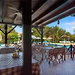 Kassandra Hotel