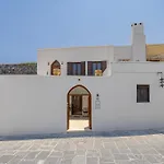 Nikolas Old Town