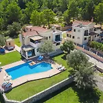Seven Springs Villas Artemis Villa