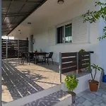 Beachside Apartment-1