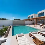 Luna Llena Villas