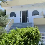 Dorothea Apartments - Self-Catering Accommodation