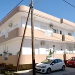 Antonios Apartments