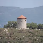 Lithos House