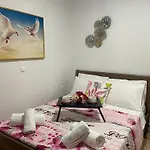 Zebrano Apartment In Kallithea Rhodes
