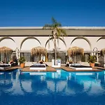 Bamboo Suites Hotel