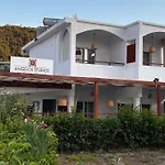 Angelos Studios 3-4 In Faliraki Rhodes-Upper Floor