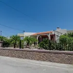 Kira'S Lovely Villa Massari