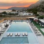 Pals Studios Pefkos
