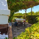 Villa Costa Haraki