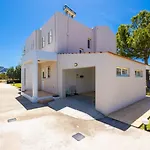 Villa Afrodite Classico