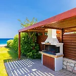 Villa Tsampikos