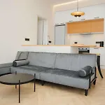 Mandilara City Apartment