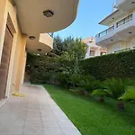 Spyros Apartment
