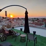 Sioutis House
