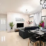 Harmony Garden House