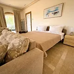 Nostrana Village Apartments