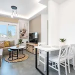 Velvet Apartments