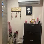 Cozy Rhodes Studio