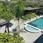 Aithonas Villa