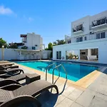 Diamond Villa