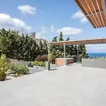 Evie'S Oasis