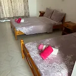 Harriet Studios Agathi