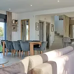 Penelope Beachfront Villa