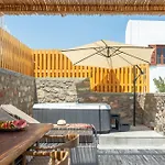 Tapanis Luxury House