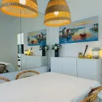 Aelios City House