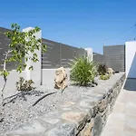 Maro Luxury Villa