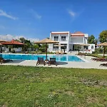 Ayit Hotel