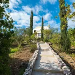 Villa Daphne