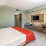 Pegasos Deluxe Beach Hotel