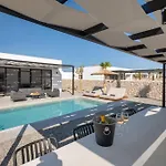 Zen Club Luxury Villas