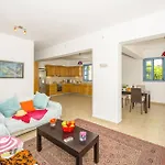 Villa Aqua Blu By Villa Plus