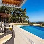 Louloudi Hills Villa 1