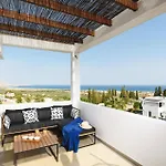 Villa Petalouda By Villa Plus