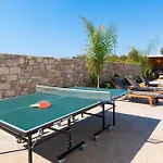 Amora Pool Villas