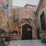 Saint Michel Apartments
