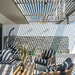 Kiki Luxury Villa