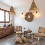 Haus In Afantou - Privater Parkplatz Und Pool