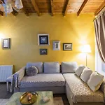 Old Town Classic House Rhodes