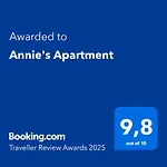 Annie'S Apartment
