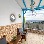 Springs Petronas Apartment