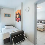 Sunwaves City Center Apartment