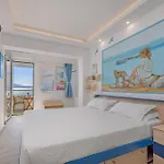 Haraki Mare Studios Beach Front